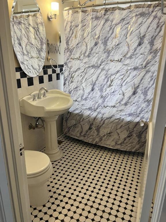 Apartamento Secret Oasis In The Heart Of Hartford Exterior foto
